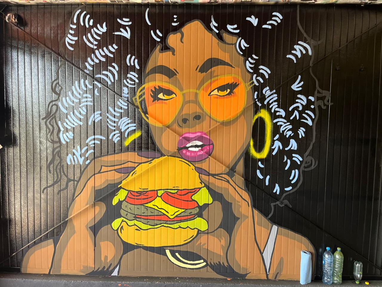 Callejeros mural hamburguesa